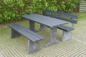 817a0b87c8b4a5b09390d4c2ae24ca96_M